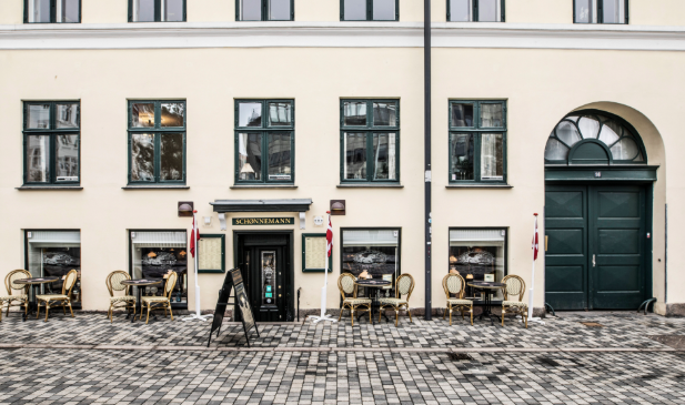 Schønnemann Copenhague, restaurant historique smørrebrød accessible