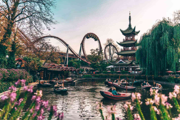 Tivoli Copenhague, parc d'attractions accessible PMR